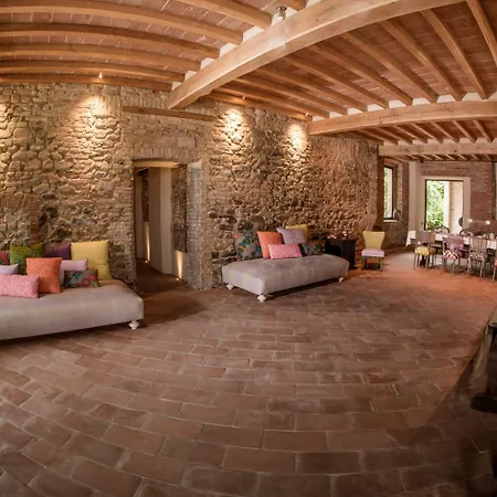 Corte Finzi Сала-Баганца