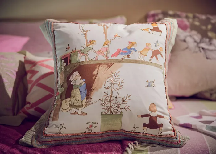 לינה וארוחת בוקר Corte Finzi 4*