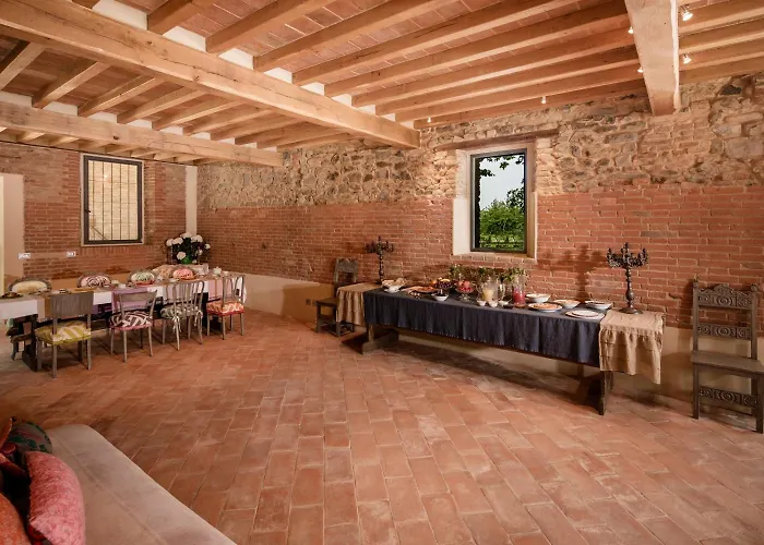 Corte Finzi サーラ・バガンツァ