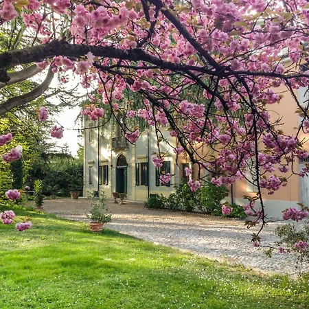 לינה וארוחת בוקר Corte Finzi סלה בגאנצה