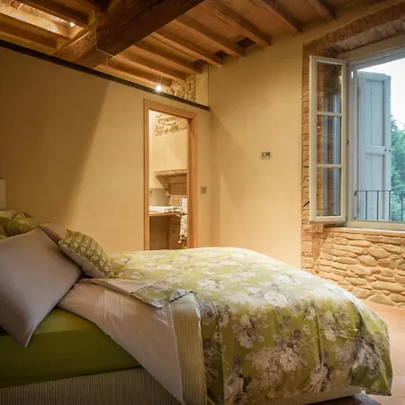 Corte Finzi Bed and breakfast 4*