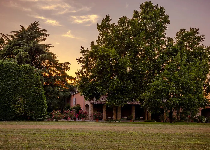 Corte Finzi سالا باغانزا